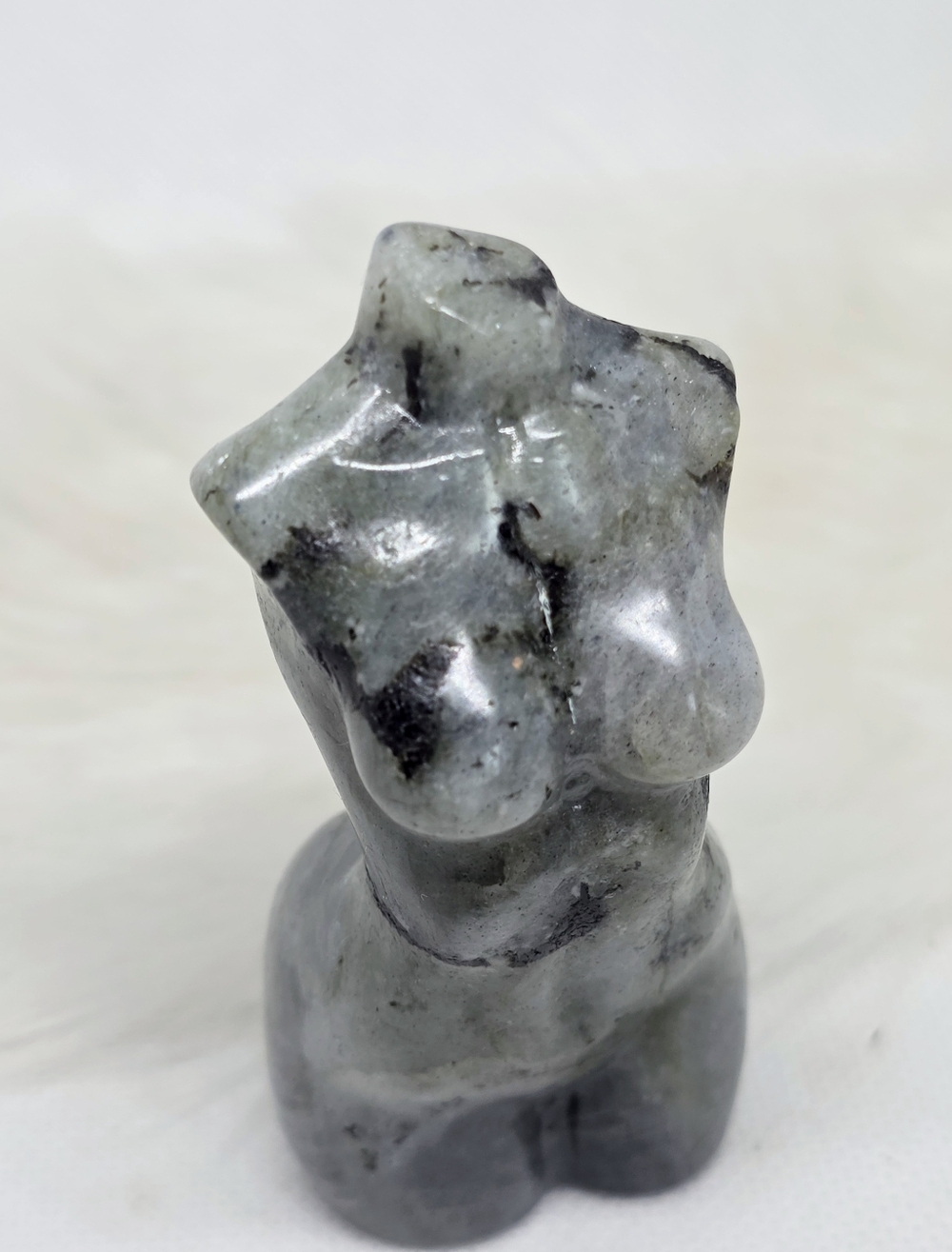 ✨ Labradorite Goddess Torso Body Carving | Flashy Mystical Feminine Figure | 3” - Picture 3 of 7